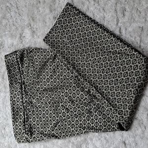 NWOT! Ann Taylor Gold Black Crop Pant